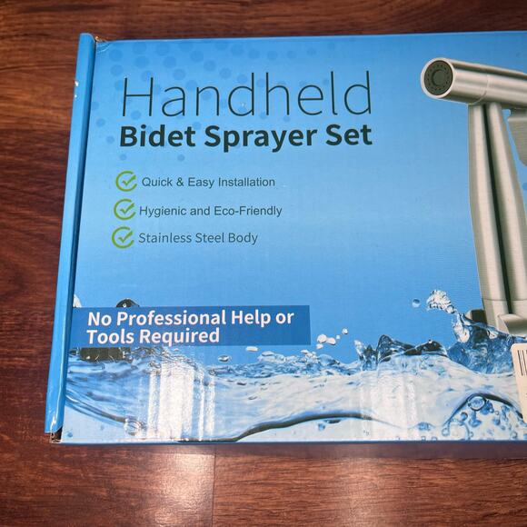 NEW Handheld Bidget Cloth Diaper Sprayer - Picture 2 of 4